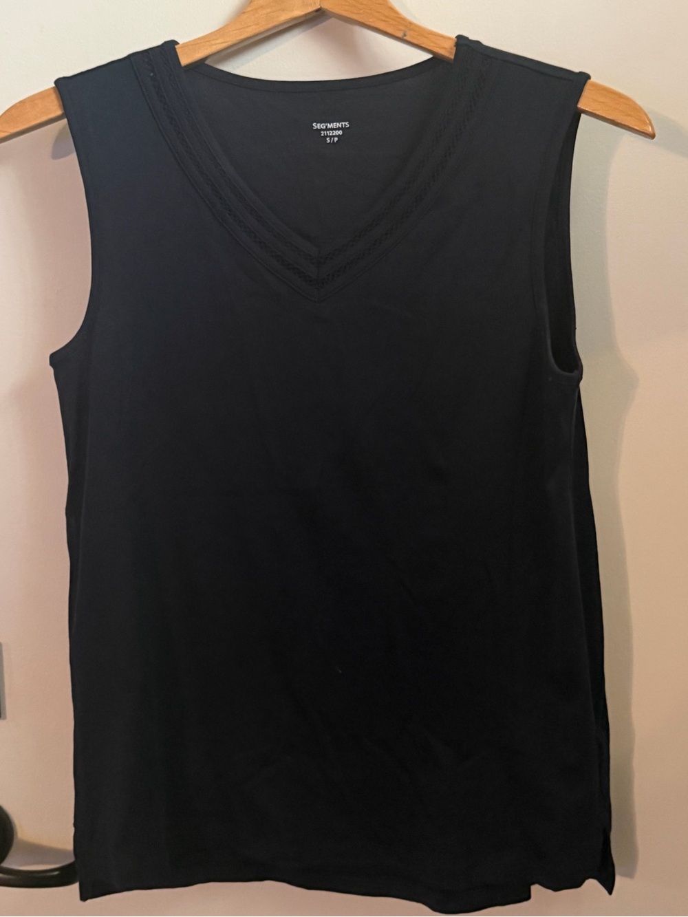 Segments V-Neck Navy Blue Women's Sleeveless Top